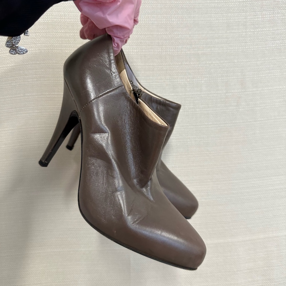 Prada Brown Ankle Booties with Sleek Pointed Toe Size 37 - Picture 2 of 8